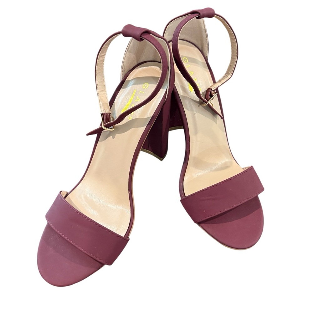 Glaze Maroon Blocked Heels – Size 8